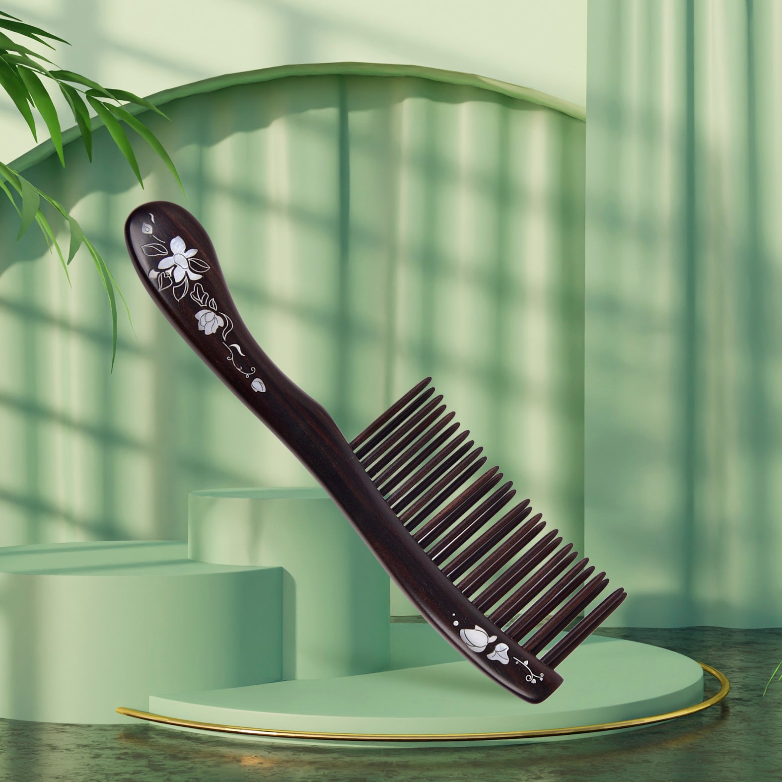 Guide to Hair Comb Shapes: Choosing the Right Tool for Your Styling Ne ...