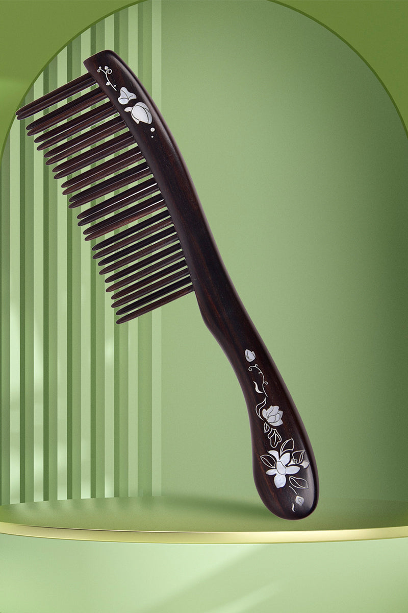 Tooth-inserted Wooden Comb with Seashell Decoration