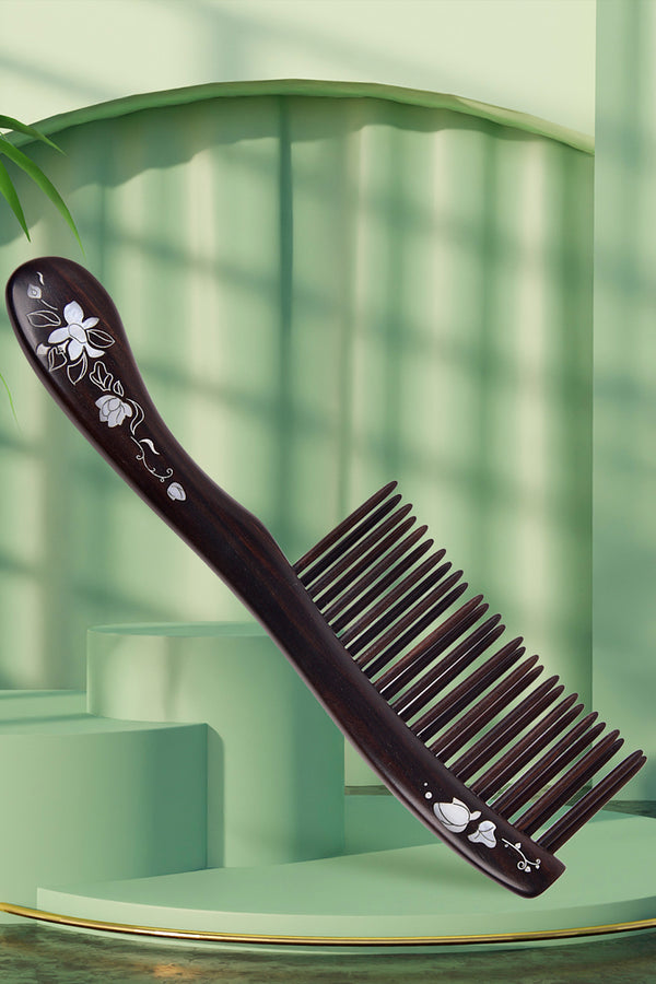 Tooth-inserted Wooden Comb with Seashell Decoration