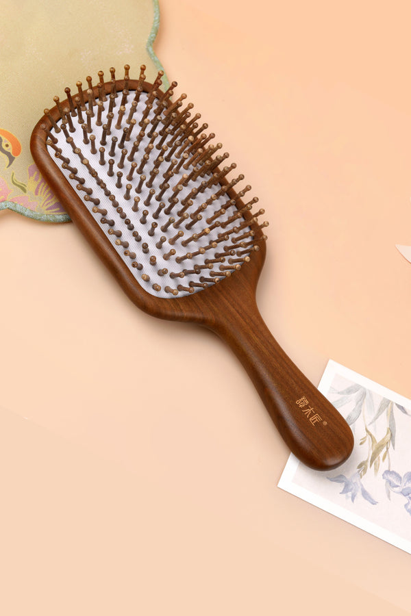 Nameless Flower Hair Brush